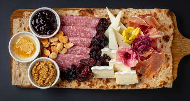 Offshore 9 Rooftop Lounge